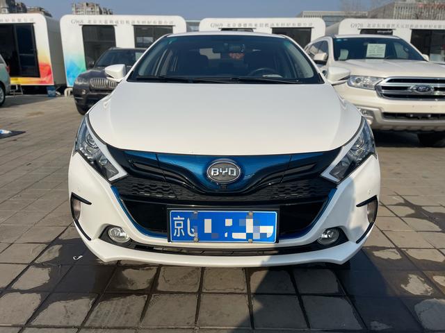 BYD QinEV