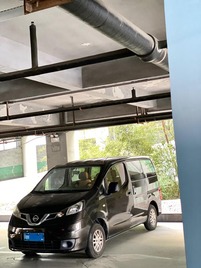 Nissan NV200