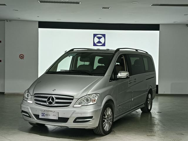 Mercedes-Benz Viano