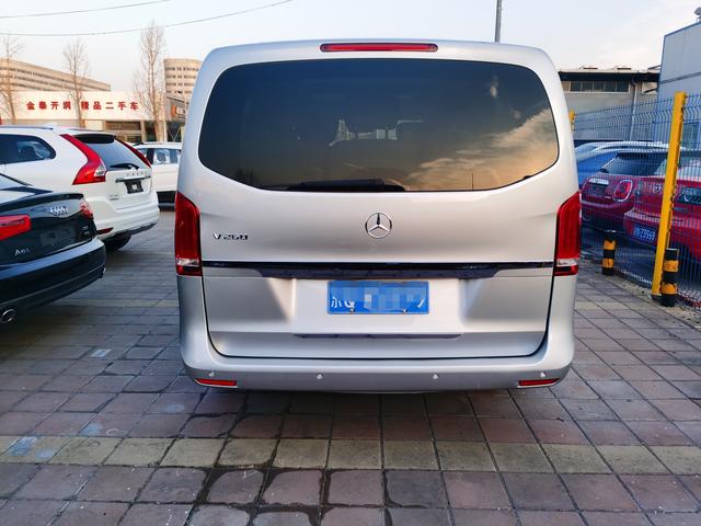 Mercedes-Benz Mercedes Benz V Class