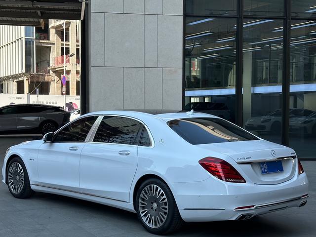 Mercedes-Benz Maybach S-Class