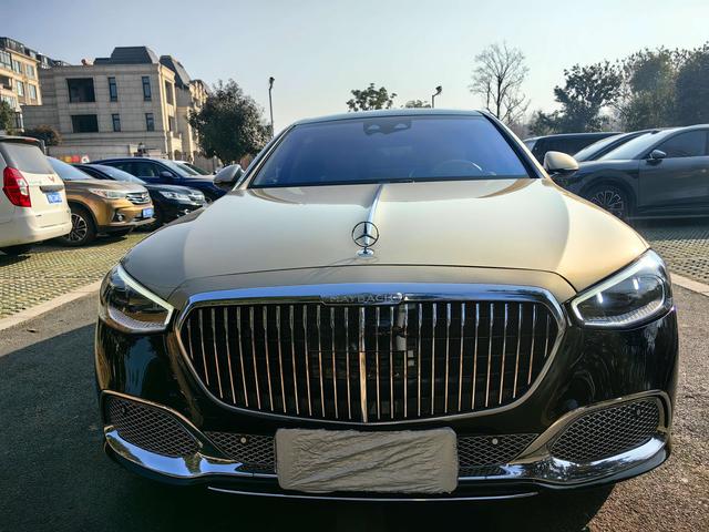 Mercedes-Benz Maybach S-Class