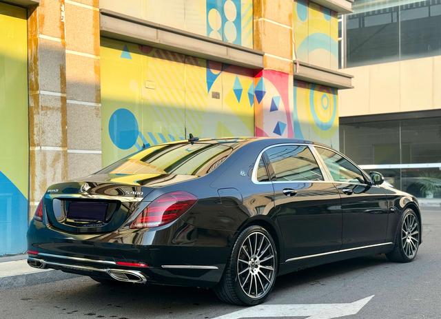 Mercedes-Benz Maybach S-Class