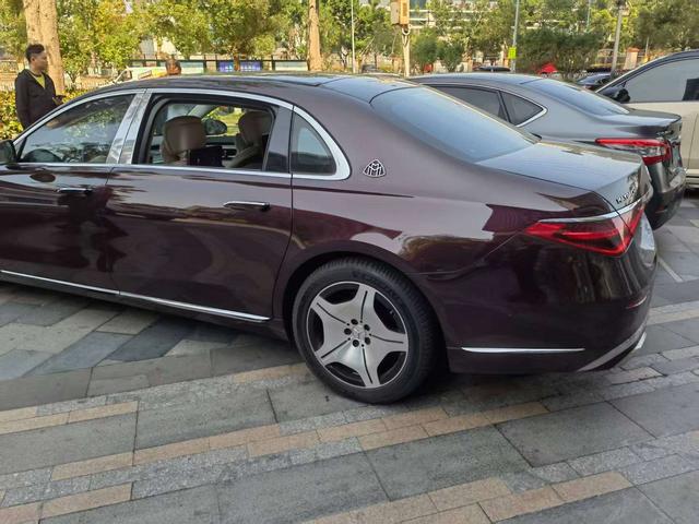 Mercedes-Benz Maybach S-Class