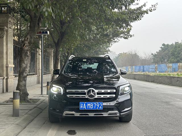 Mercedes-Benz GLB