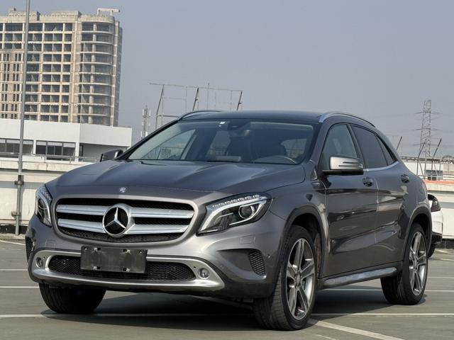 Mercedes-Benz GLA