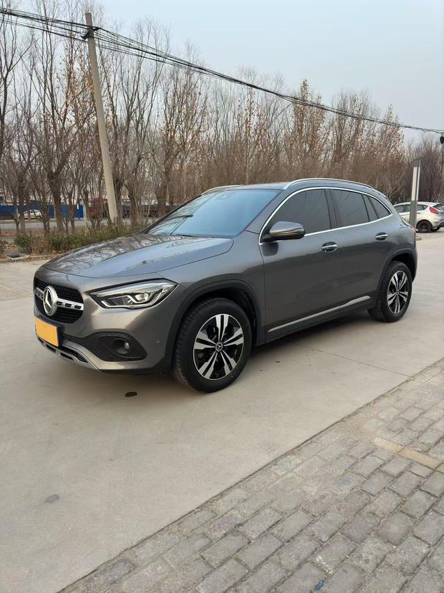 Mercedes-Benz GLA