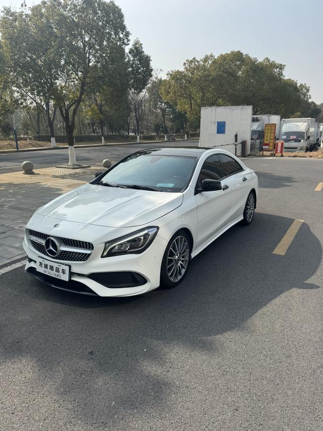 Mercedes-Benz Mercedes CLA