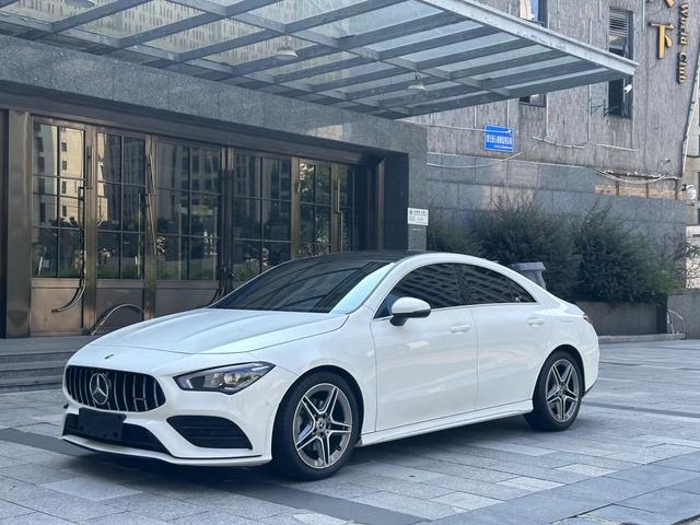 Mercedes-Benz Mercedes CLA