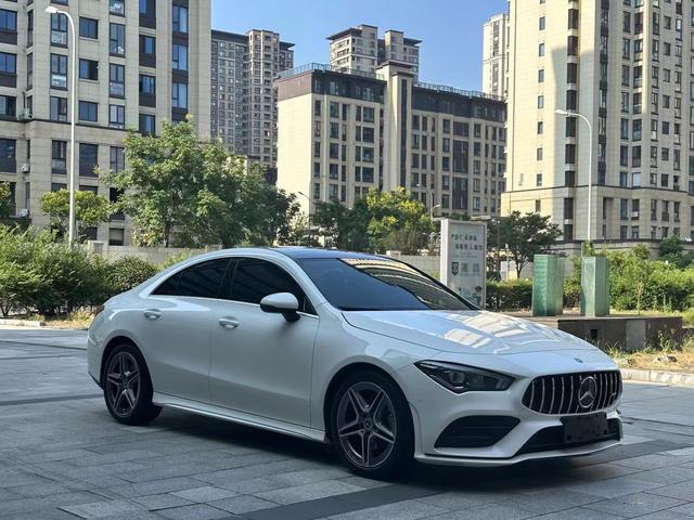 Mercedes-Benz Mercedes CLA