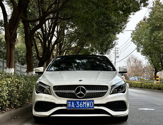 Mercedes-Benz Mercedes CLA