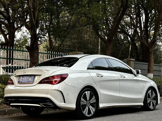 Mercedes-Benz Mercedes CLA