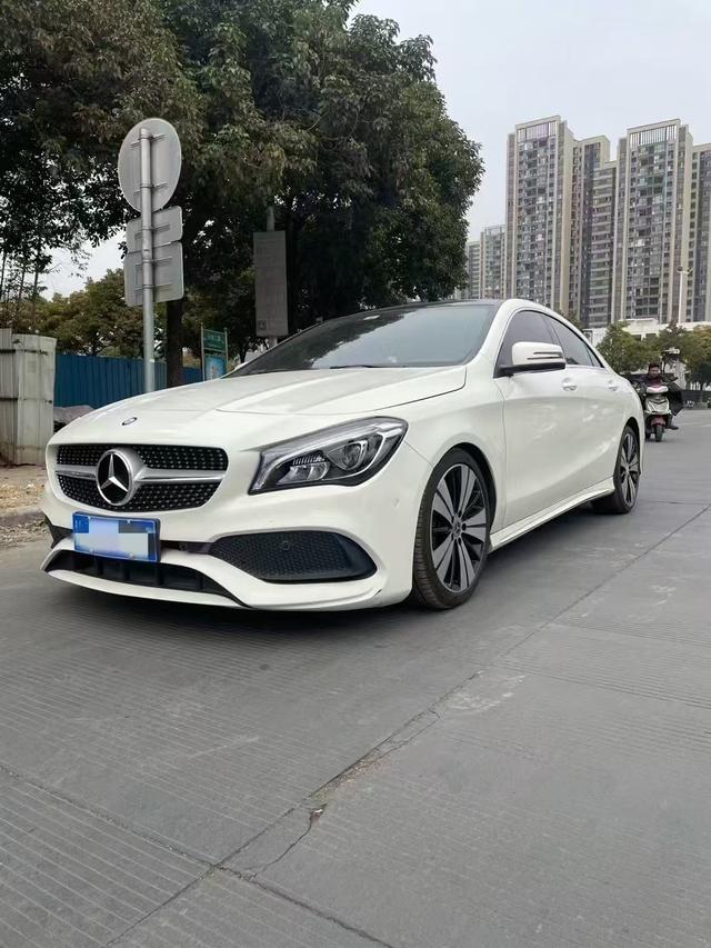 Mercedes-Benz Mercedes CLA