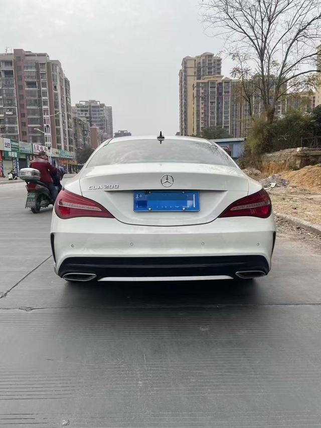 Mercedes-Benz Mercedes CLA