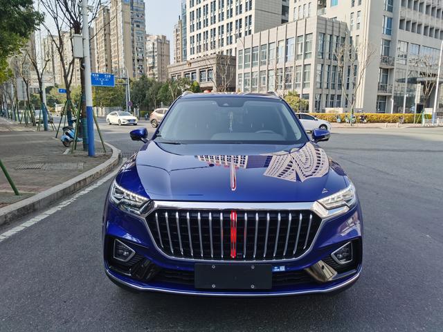 Hongqi HS5