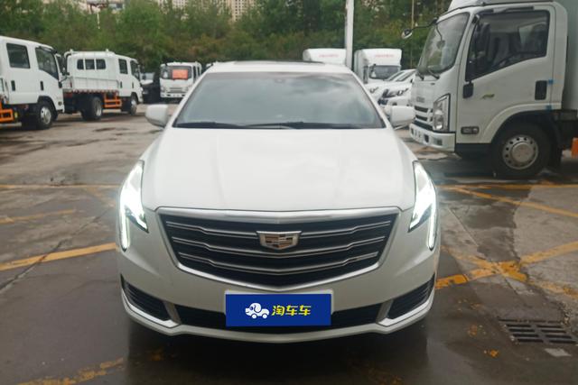 Cadillac XTS