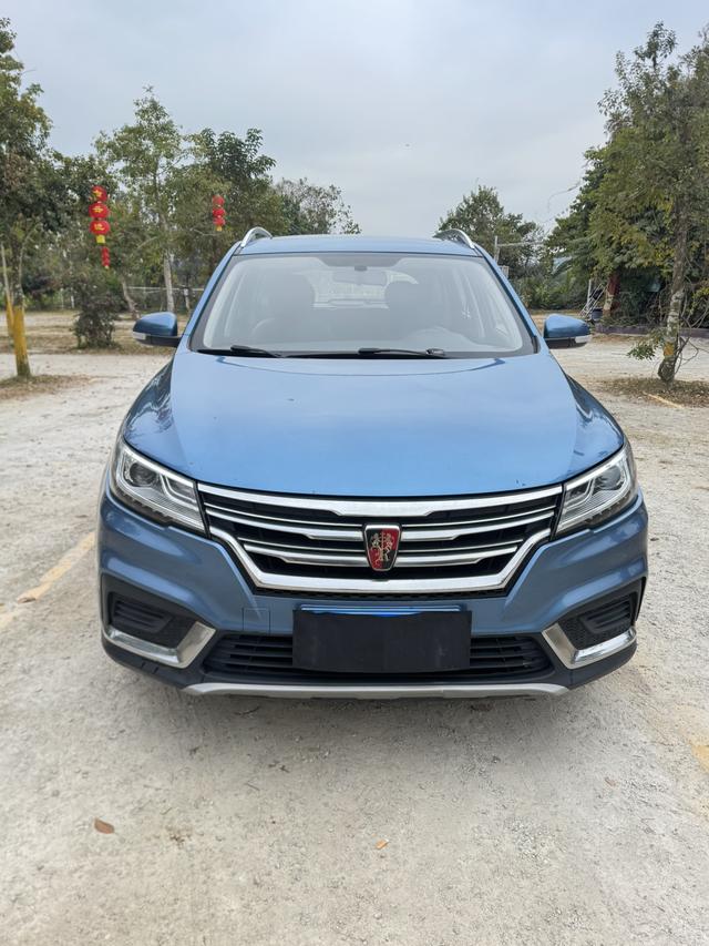 Roewe RX3