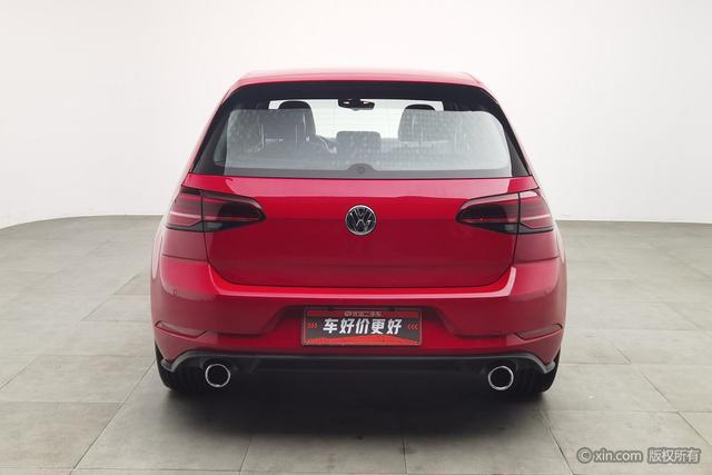 Volkswagen Golf GTI