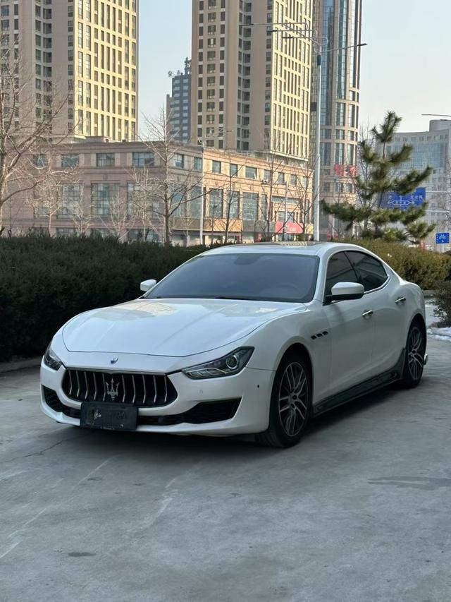 Maserati Ghibli