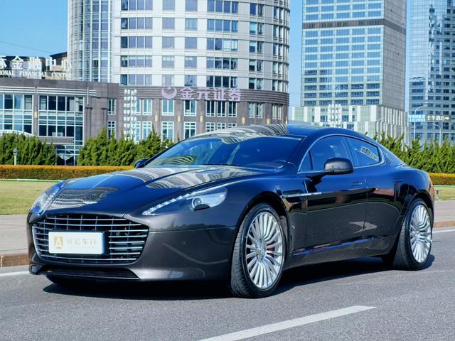 Aston Martin Rapide