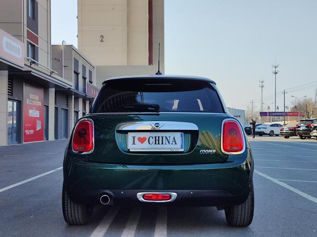 MINI MINI