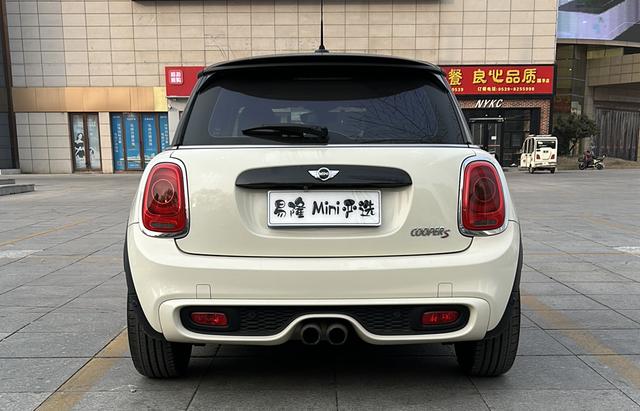 MINI MINI