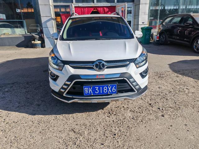 BAIC Shenbao X25