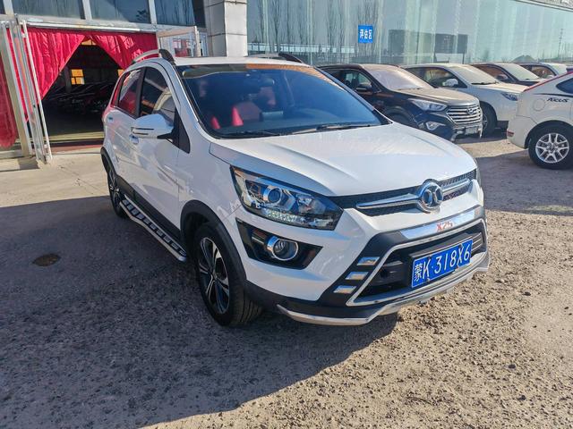 BAIC Shenbao X25