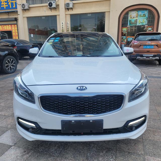 Kia K4