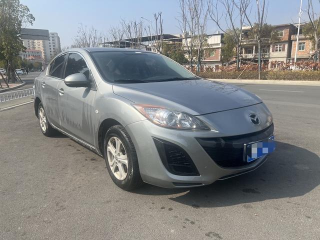 Mazda 3 star