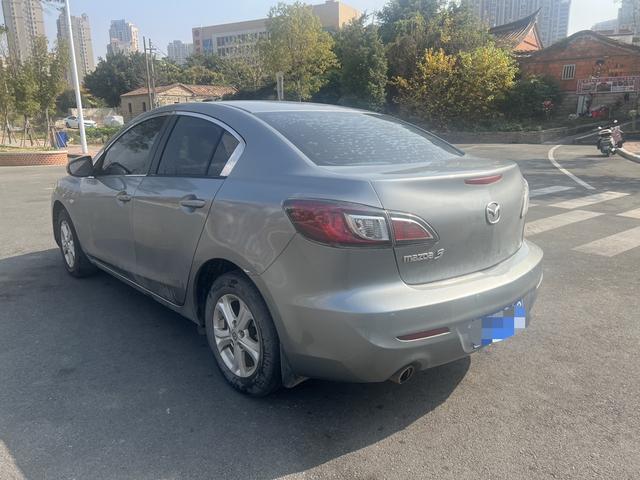 Mazda 3 star