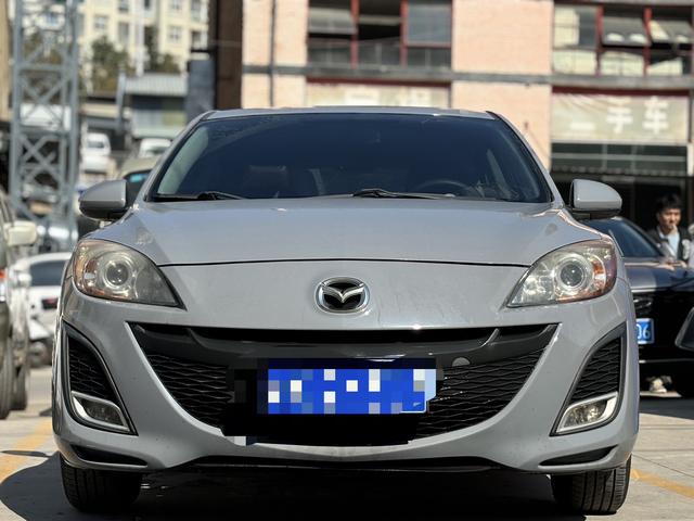 Mazda 3 star