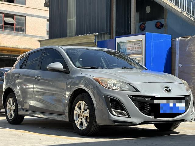 Mazda 3 star