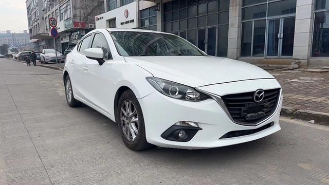 Mazda 3 Angkesela