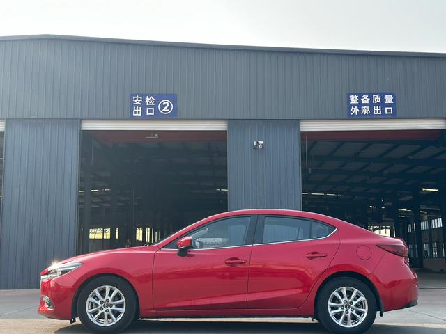 Mazda 3 Angkesela