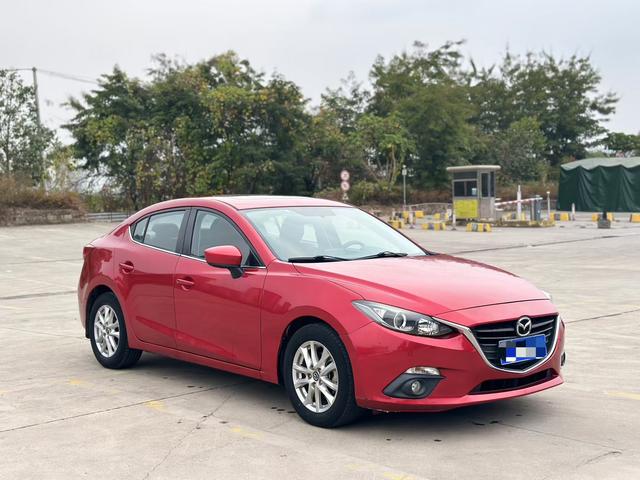 Mazda 3 Angkesela