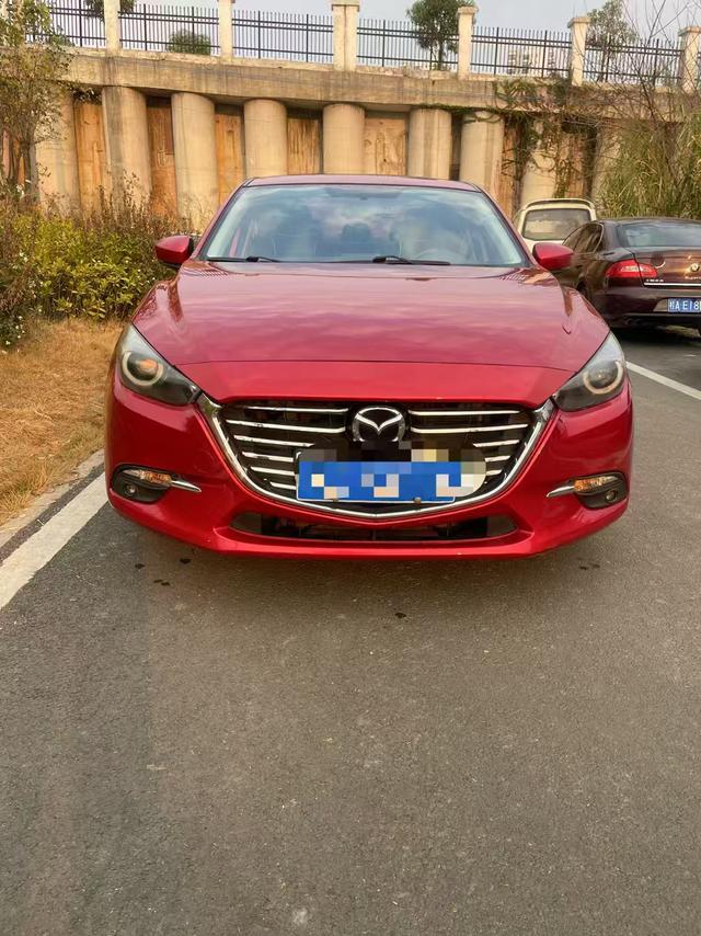 Mazda 3 Angkesela