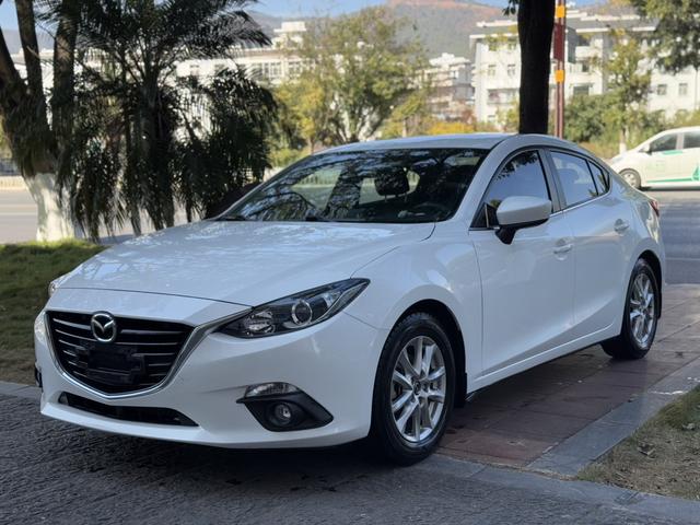 Mazda 3 Angkesela