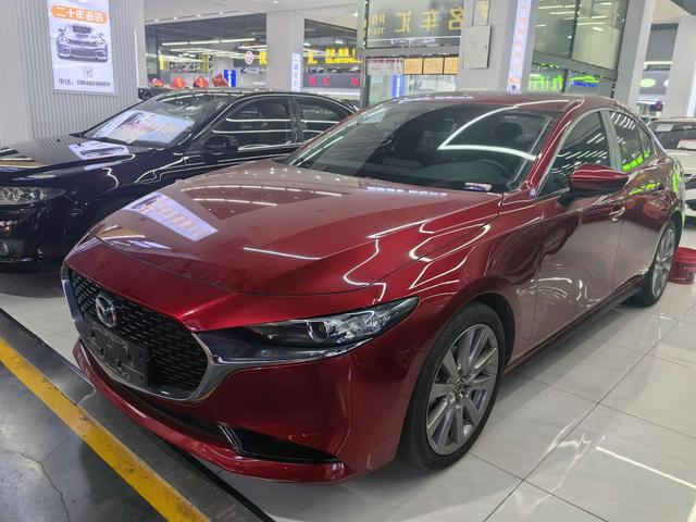 Mazda 3 Angkesela