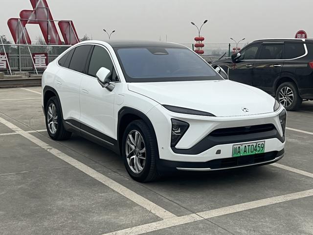 NIO EC6