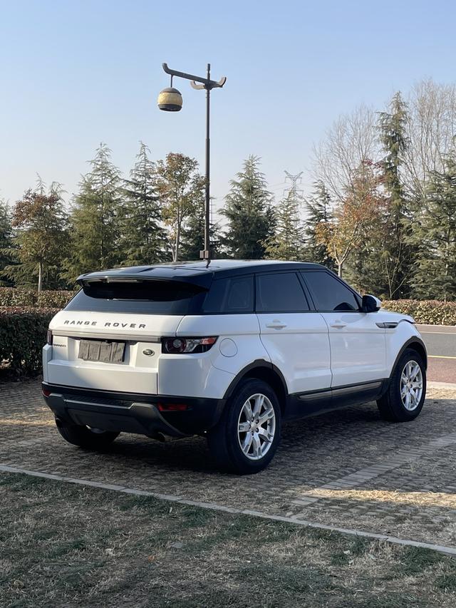 Land Rover Range Rover Evoque (imported)