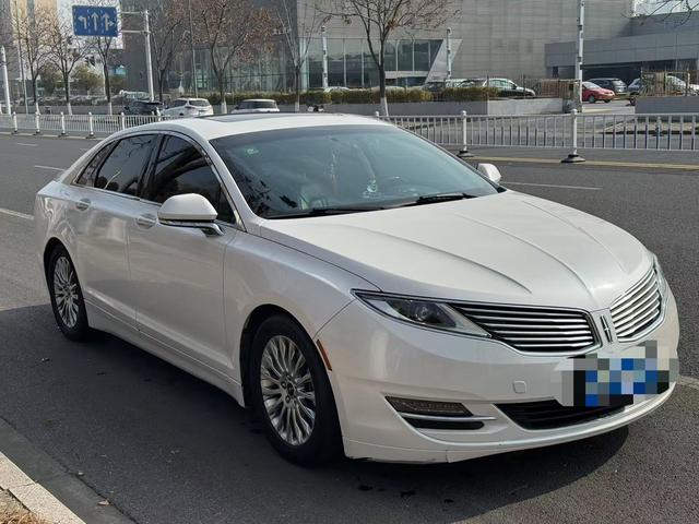 Lincoln MKZ