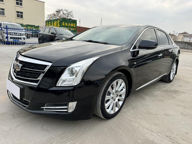 Cadillac XTS