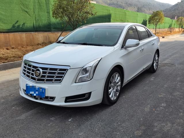 Cadillac XTS