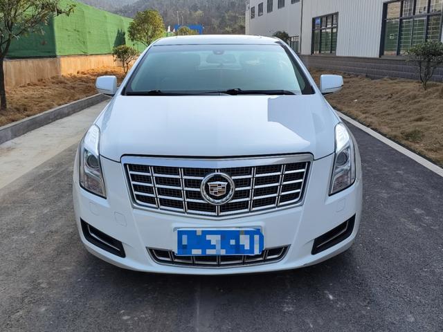 Cadillac XTS