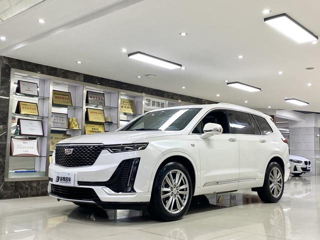 Cadillac XT6