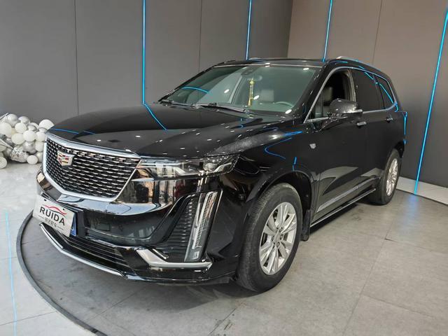 Cadillac XT6