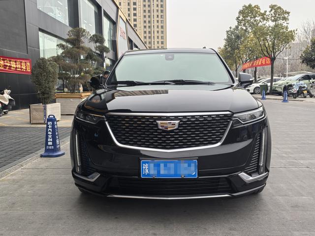 Cadillac XT6