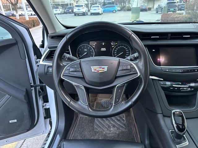 Cadillac XT5