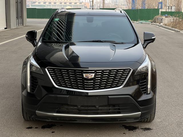 Cadillac XT4